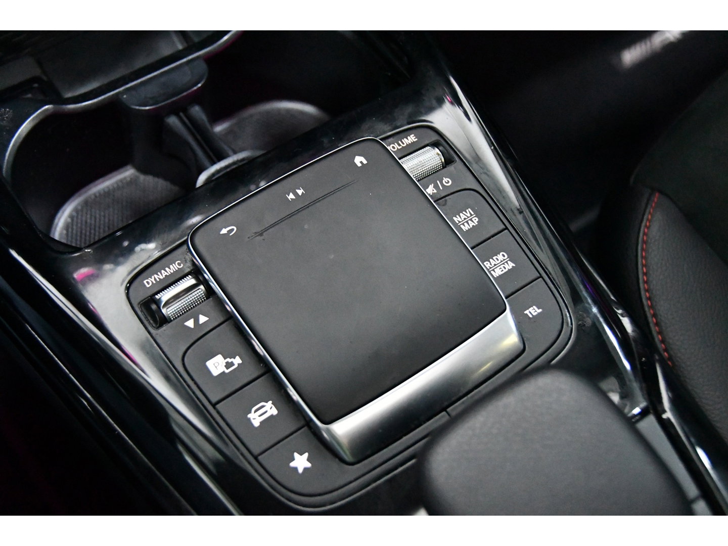 Mercedes-Benz CLA-Klasse Shooting Brake AMG 35 4MATIC