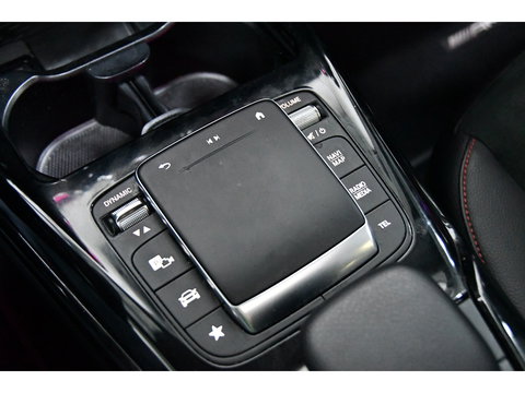 Mercedes-Benz CLA-Klasse Shooting Brake AMG 35 4MATIC