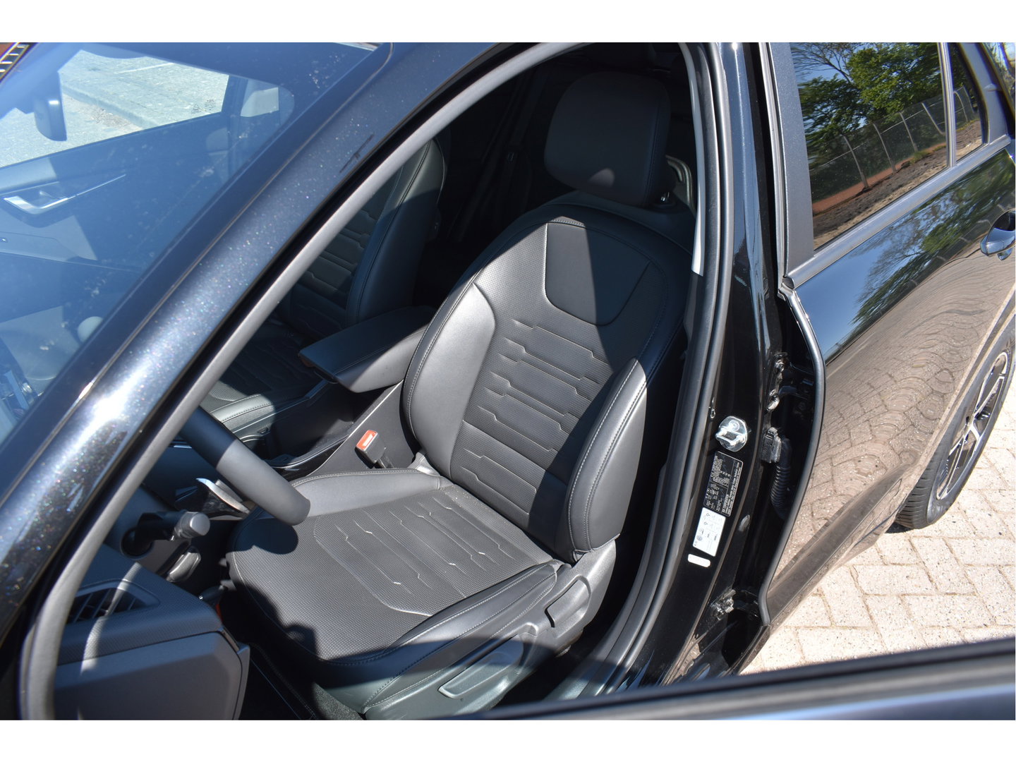 Kia Niro 1.6 GDi Hybrid DynamicPlusLine | NL-Auto | Vol | HUD | Keyless | Open dak | Carplay | Stuurverwarming | Full LE | Trekhaak