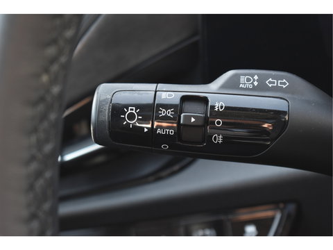 Kia Niro 1.6 GDi Hybrid DynamicPlusLine | NL-Auto | Vol | HUD | Keyless | Open dak | Carplay | Stuurverwarming | Full LE | Trekhaak