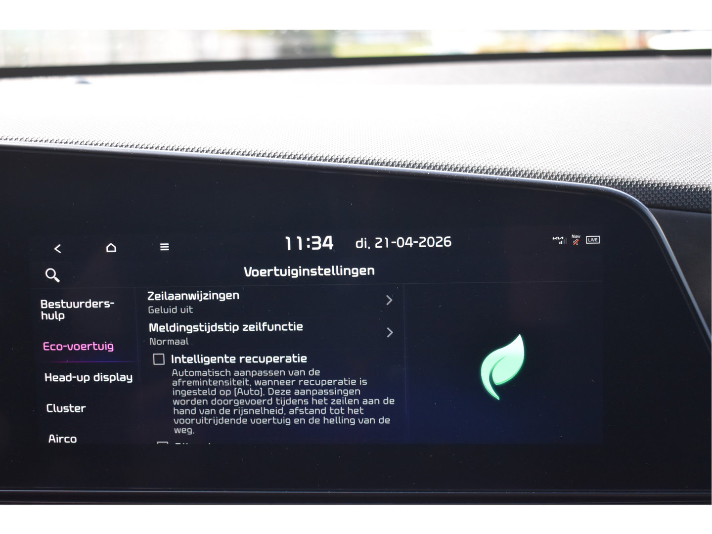 Kia Niro 1.6 GDi Hybrid DynamicPlusLine | NL-Auto | Vol | HUD | Keyless | Open dak | Carplay | Stuurverwarming | Full LE | Trekhaak