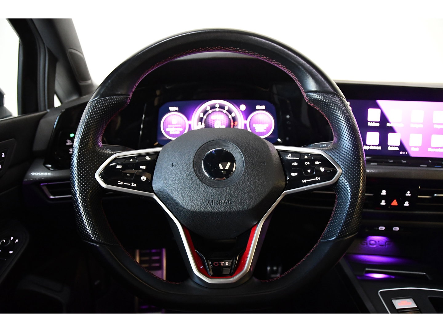 Volkswagen Golf 2.0 TSI GTI Clubsport, Pano, Sfeer