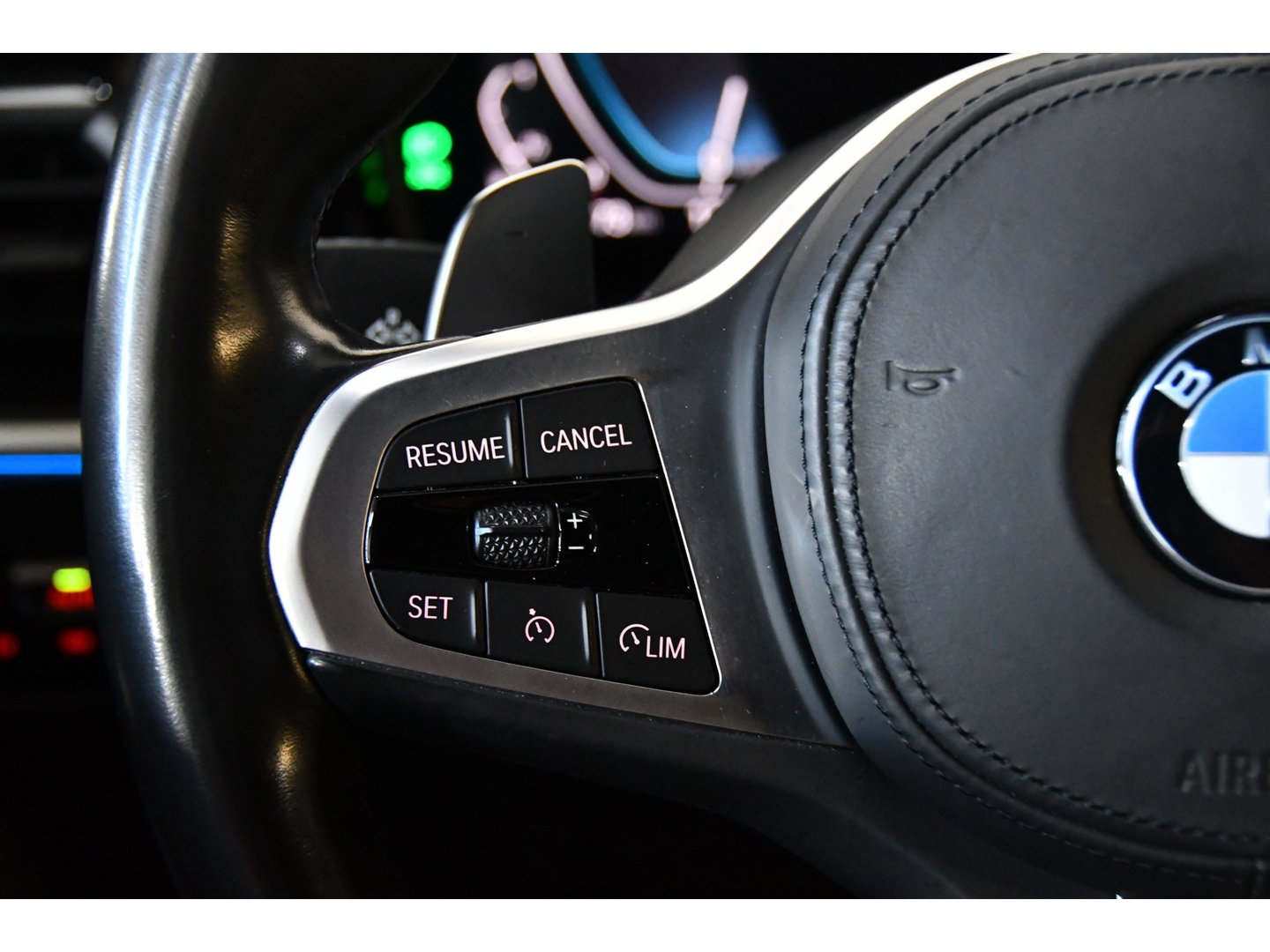 BMW 3-serie 330e M-pakket, Applecarplay, Sfeerverlichting