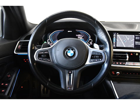 BMW 3-serie 330e M-pakket, Applecarplay, Sfeerverlichting