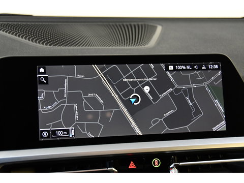 BMW 3-serie 330e M-pakket, Applecarplay, Sfeerverlichting