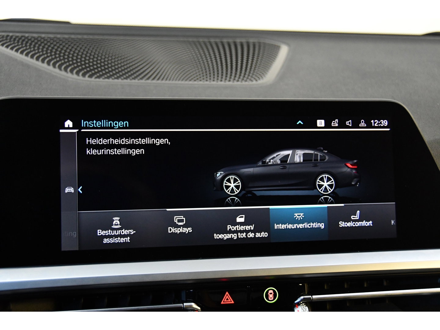 BMW 3-serie 330e M-pakket, Applecarplay, Sfeerverlichting