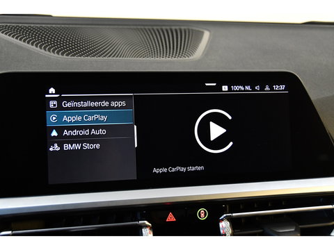 BMW 3-serie 330e M-pakket, Applecarplay, Sfeerverlichting