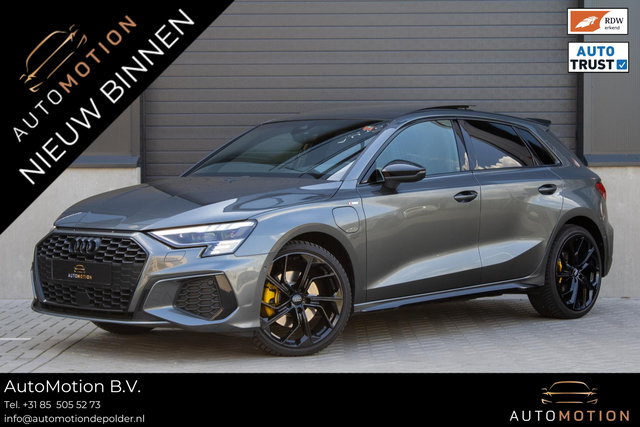 Audi A3 - Sportback 40 TFSIe PANO RS ZETEL MATRIX CAMERA