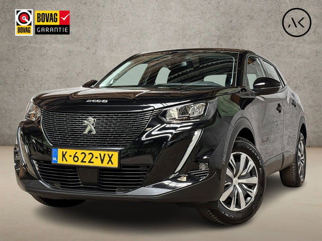 Peugeot 2008 - 1.2 PureTech Sport (APPLE CARPLAY, NAVIGATIE, LANE ASSIST, TREKHAAK, PARKEERSENSOREN, SPORTSTOELEN, CRUISE, NIEUWE APK, NIEUWSTAAT)