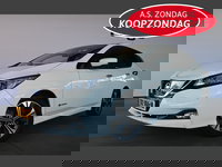 Nissan Leaf - N-Connecta 40 kWh Automaat Navigatie Stoelverwarming Goed Onderhouden! Inruil Mogelijk!