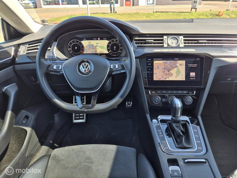 Volkswagen Arteon 1.5 TSI Elegance, Pano, Trekhaak, DigiDash
