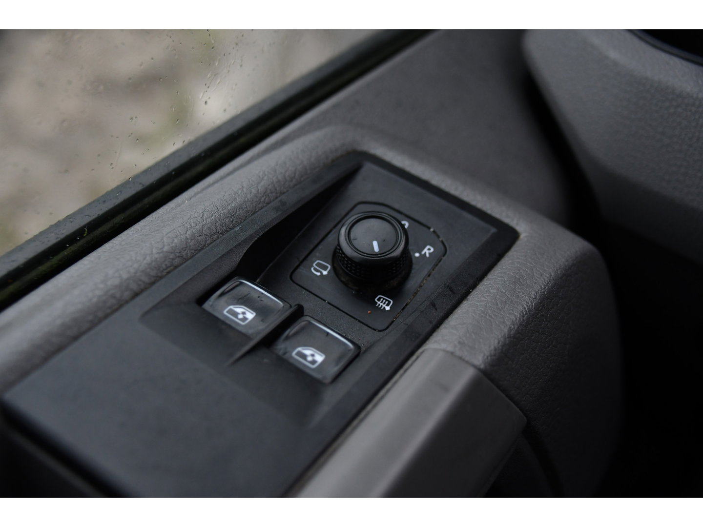 MAN TGE 30 2.0 L3H2 Black Edition Camera, Cruise, Carplay, LED, Automaat, 177pk, Trekhaak, Geveerde stoel, Sensoren, Uniek!