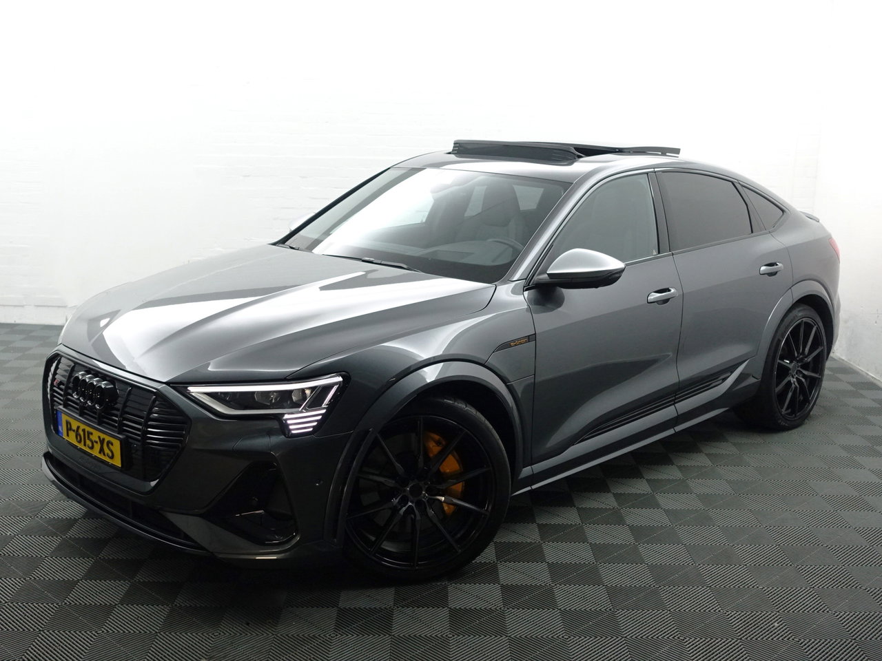 Audi e-tron