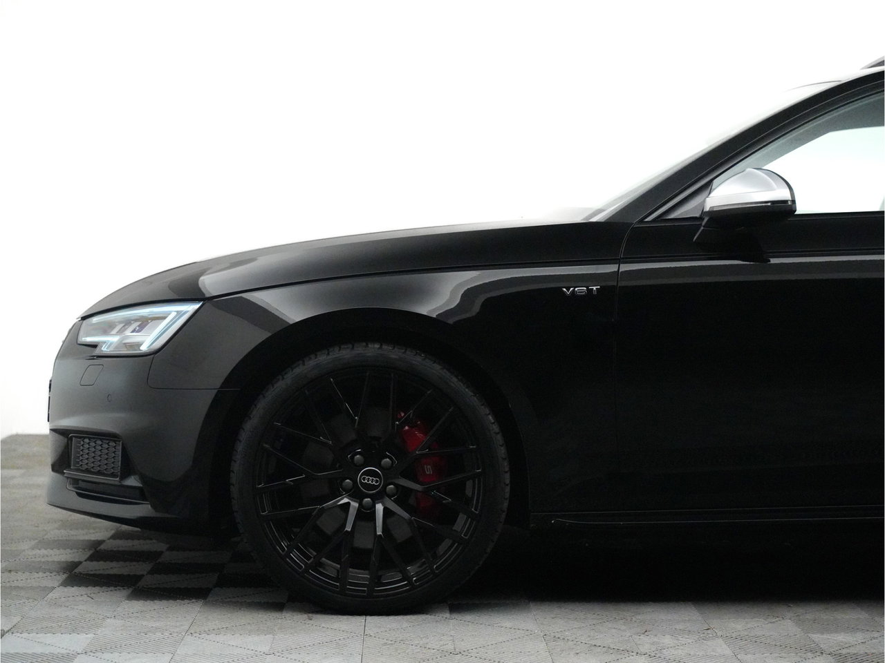 Audi S4
