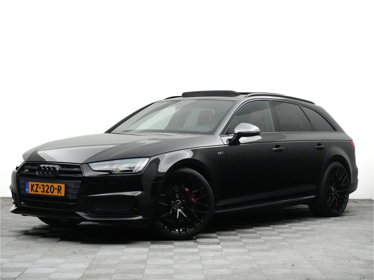 Audi S4