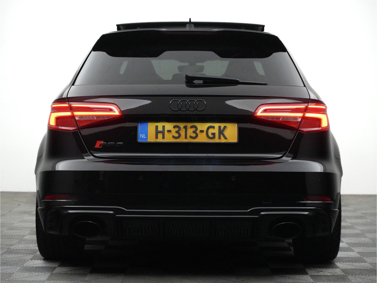 Audi RS3