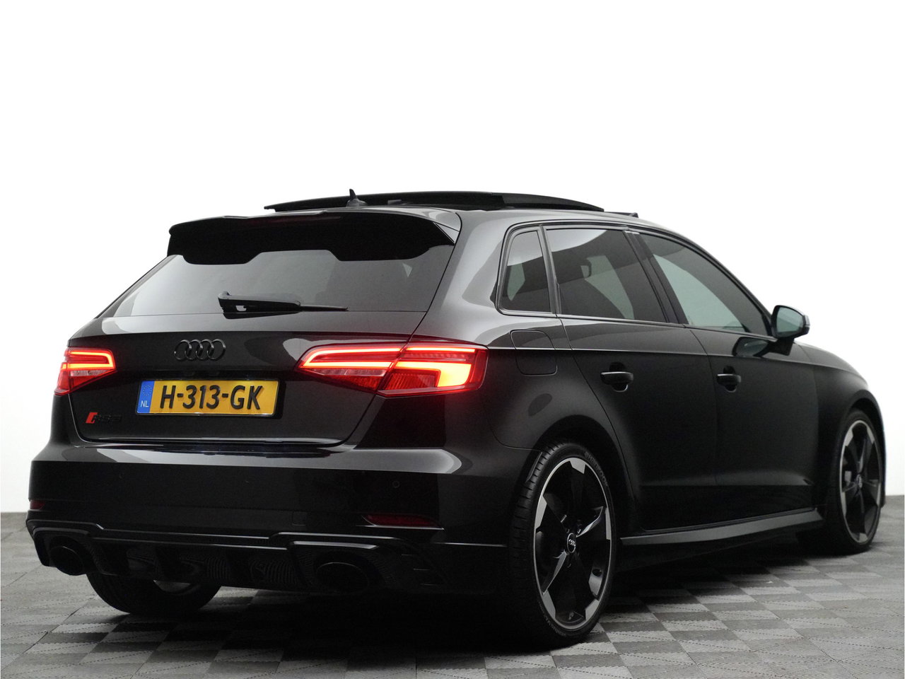 Audi RS3