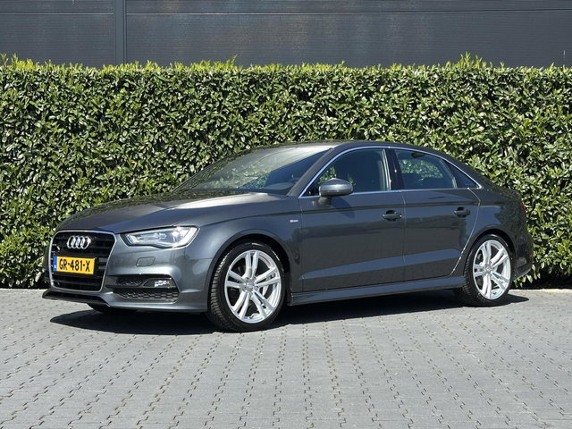 Audi A3 - Limousine 1.4 TFSI CoD Ambition Sport Edition, S-LINE IN/EXTERIEUR, NL AUTO, NAP LOGISCH, NAVIGATIE, CRUISE CONTROL, CLIMATE CONTROL, HALF LEDER, LICHTMETAAL 18"