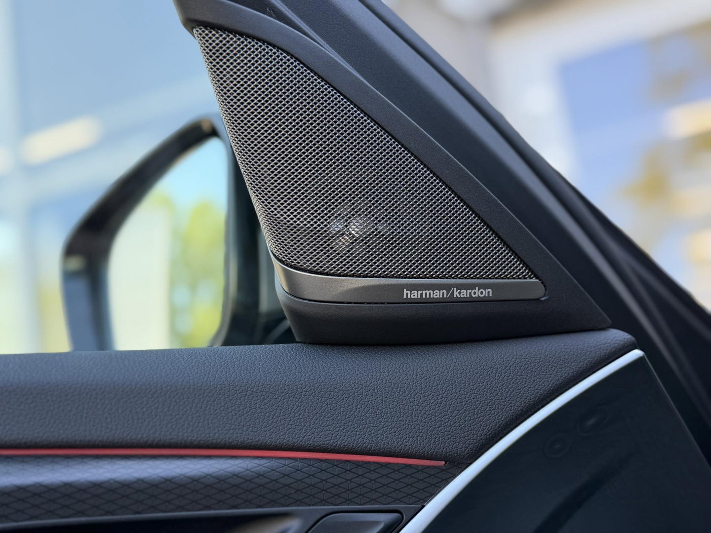 BMW 5 Serie Touring 530e High Ex. M-Sport |CoPilot|Laser|H/K|HUD|Integral Active Steering|