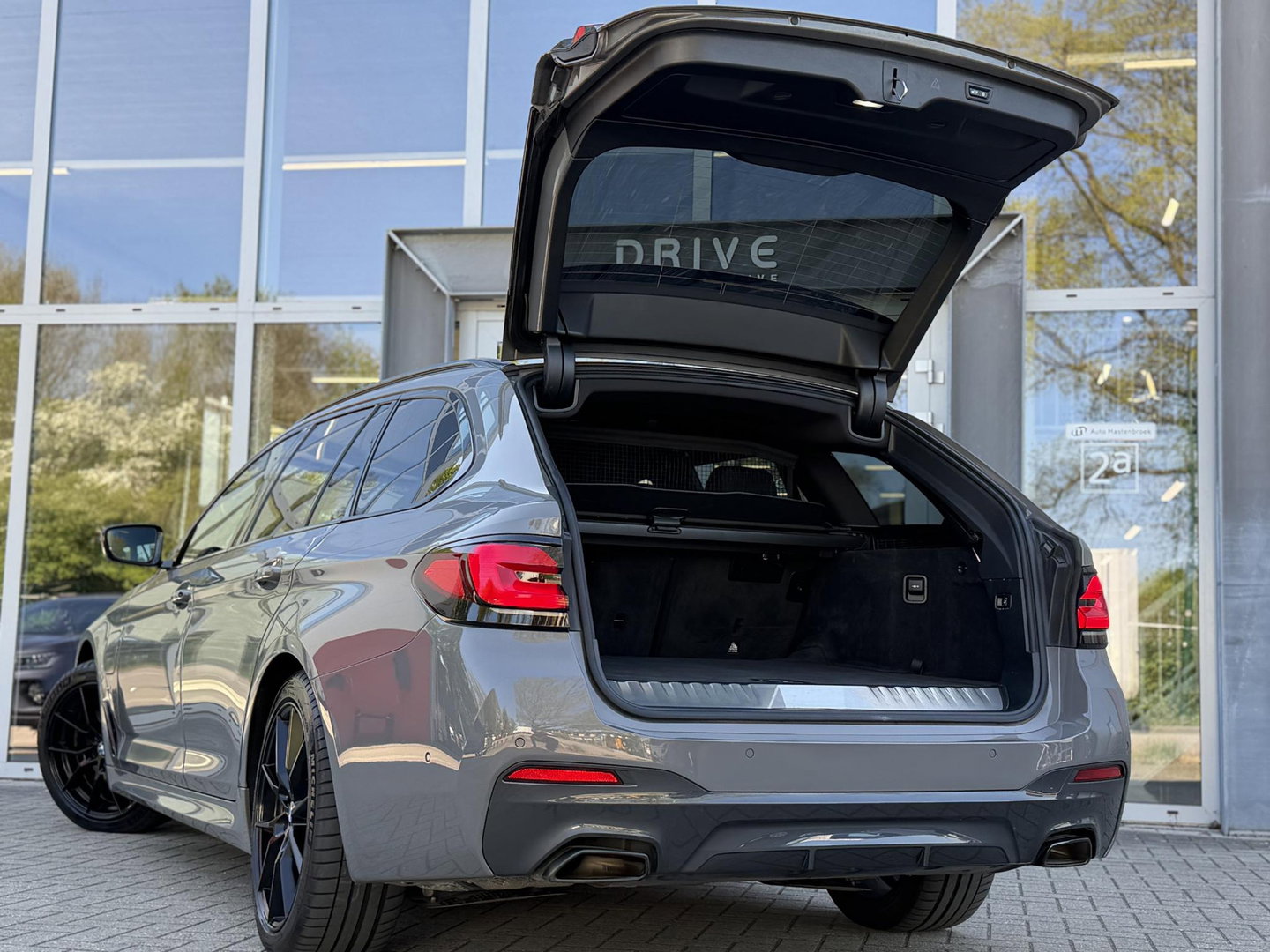 BMW 5 Serie Touring 530e High Ex. M-Sport |CoPilot|Laser|H/K|HUD|Integral Active Steering|