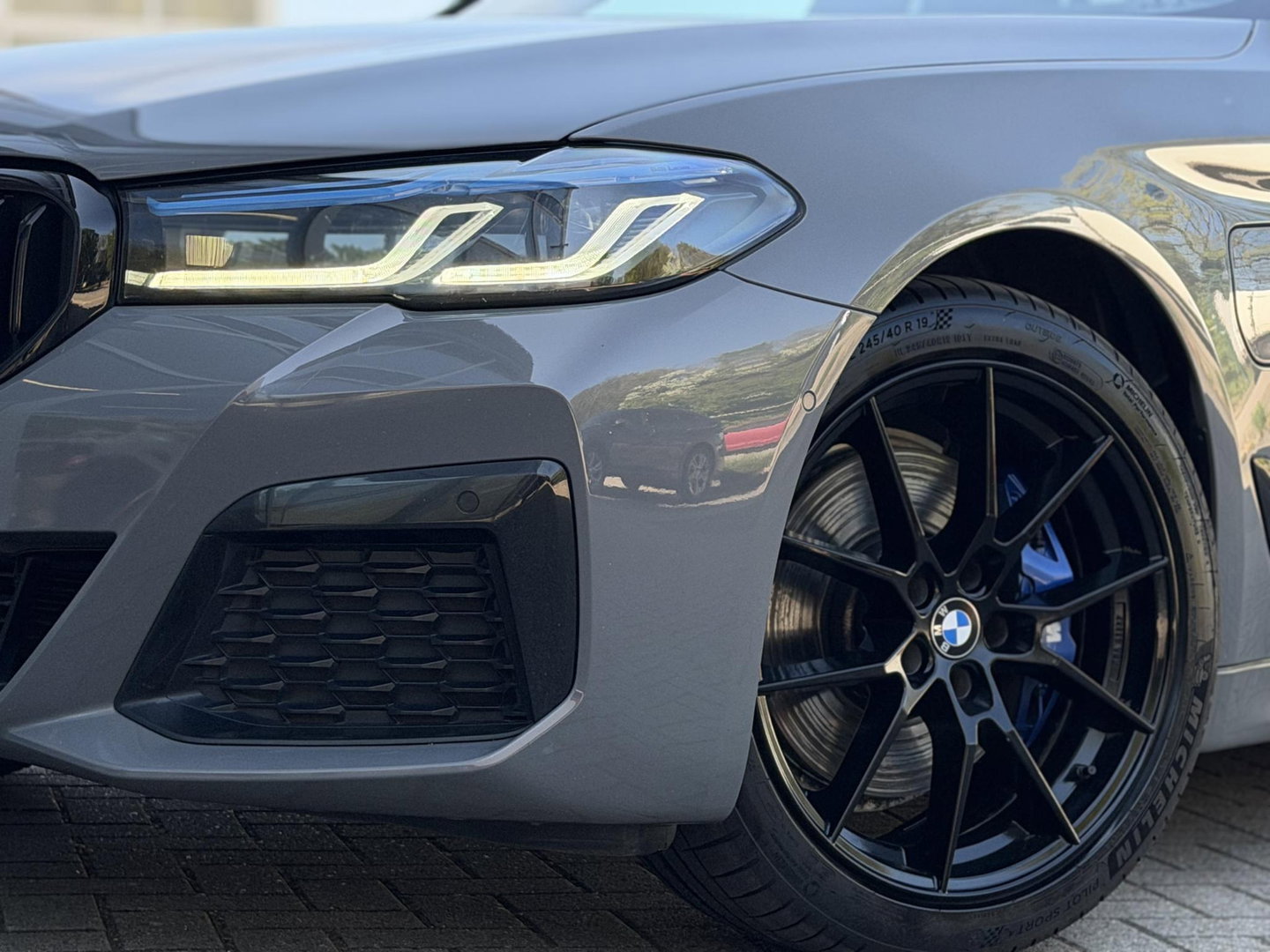 BMW 5 Serie Touring 530e High Ex. M-Sport |CoPilot|Laser|H/K|HUD|Integral Active Steering|