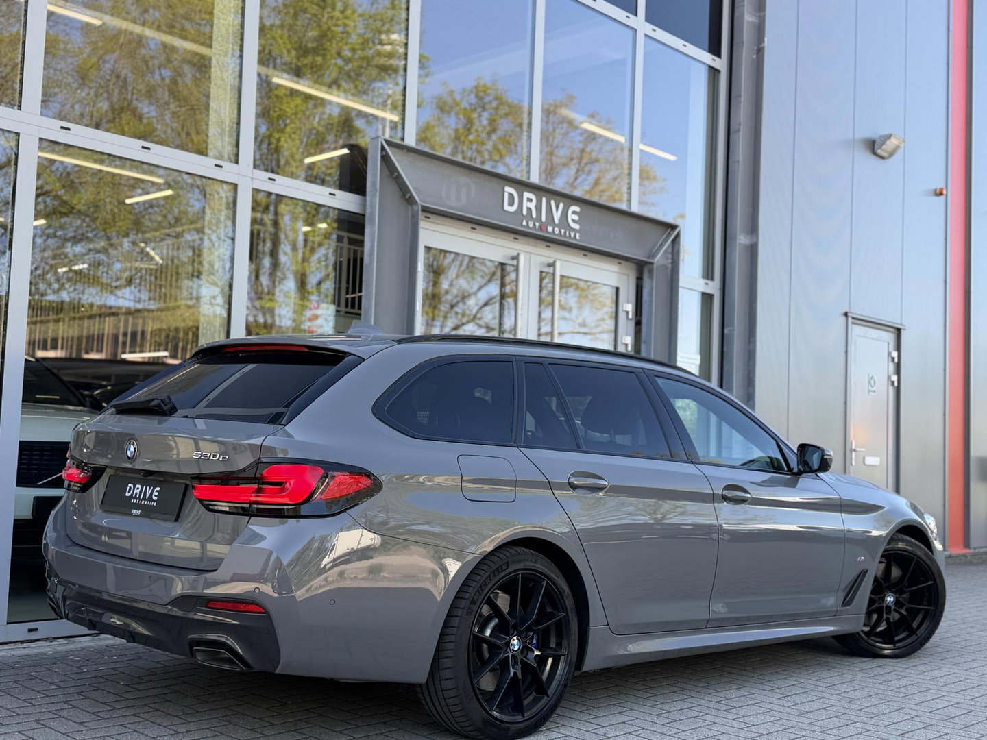BMW 5 Serie Touring 530e High Ex. M-Sport |CoPilot|Laser|H/K|HUD|Integral Active Steering|