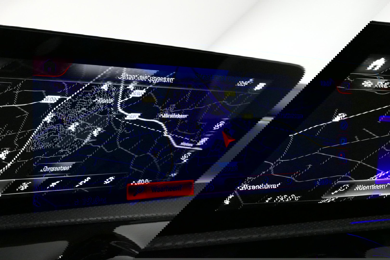 Mercedes-Benz CLA 250 e AMG Line / CLA45 AMG diffuser / Panamericana Grille / Elektr. verstelbare voorstoelen + memory / Multibeam LED / Ambienteverlichting / Apple Carplay - Android Auto / Stoelverwarming /Rondomzichtcamera / Grootlicht assistent / Keyless / Achteruitrijc