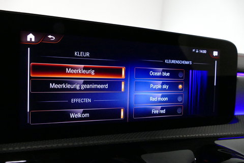 Mercedes-Benz CLA 250 e AMG Line / CLA45 AMG diffuser / Panamericana Grille / Elektr. verstelbare voorstoelen + memory / Multibeam LED / Ambienteverlichting / Apple Carplay - Android Auto / Stoelverwarming /Rondomzichtcamera / Grootlicht assistent / Keyless / Achteruitrijc