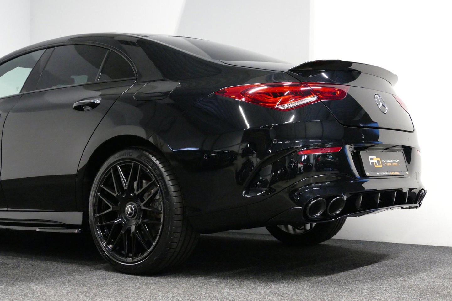 Mercedes-Benz CLA 250 e AMG Line / CLA45 AMG diffuser / Panamericana Grille / Elektr. verstelbare voorstoelen + memory / Multibeam LED / Ambienteverlichting / Apple Carplay - Android Auto / Stoelverwarming /Rondomzichtcamera / Grootlicht assistent / Keyless / Achteruitrijc