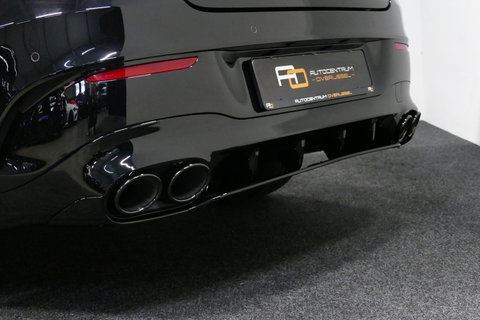 Mercedes-Benz CLA 250 e AMG Line / CLA45 AMG diffuser / Panamericana Grille / Elektr. verstelbare voorstoelen + memory / Multibeam LED / Ambienteverlichting / Apple Carplay - Android Auto / Stoelverwarming /Rondomzichtcamera / Grootlicht assistent / Keyless / Achteruitrijc