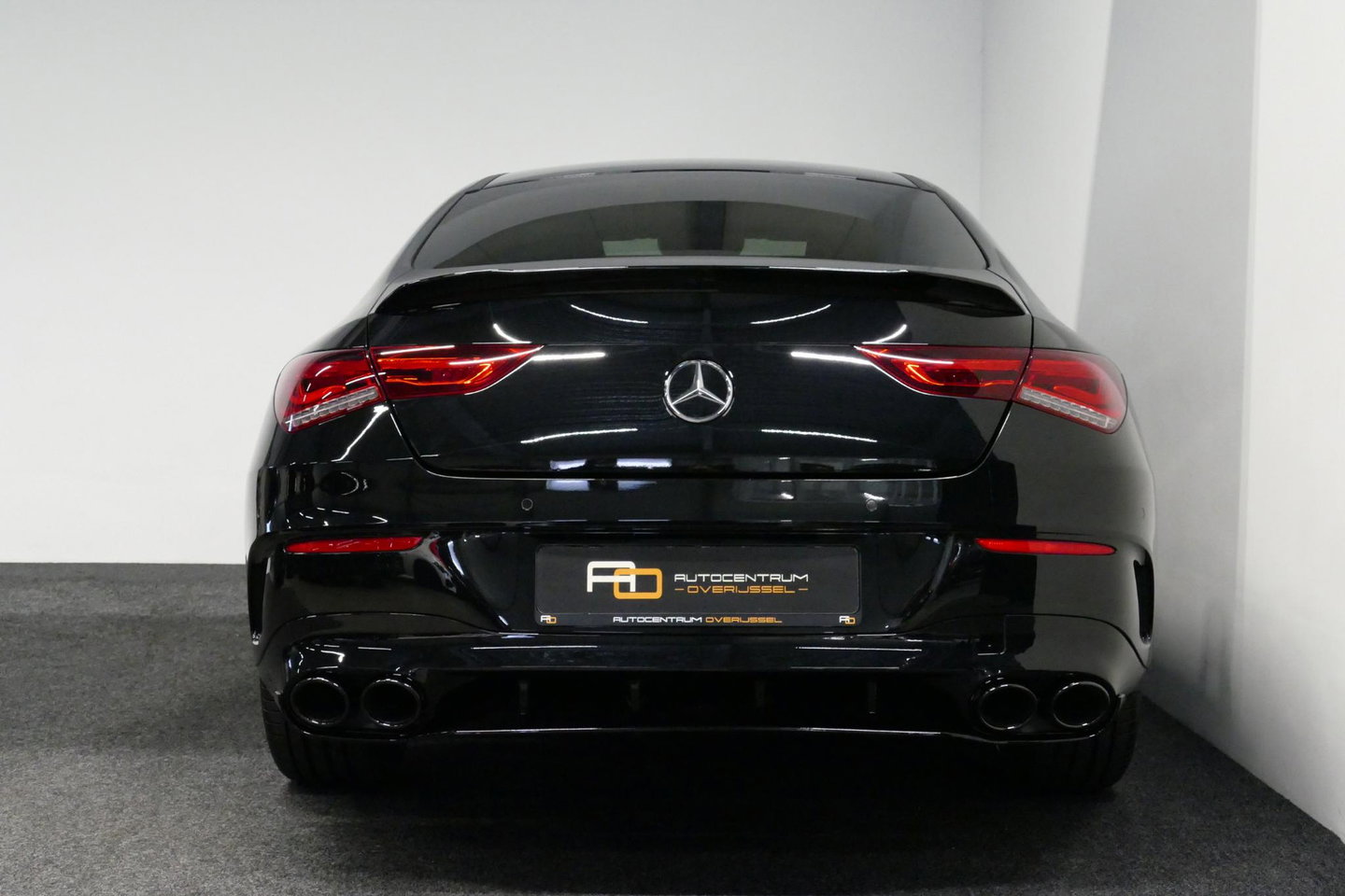 Mercedes-Benz CLA 250 e AMG Line / CLA45 AMG diffuser / Panamericana Grille / Elektr. verstelbare voorstoelen + memory / Multibeam LED / Ambienteverlichting / Apple Carplay - Android Auto / Stoelverwarming /Rondomzichtcamera / Grootlicht assistent / Keyless / Achteruitrijc