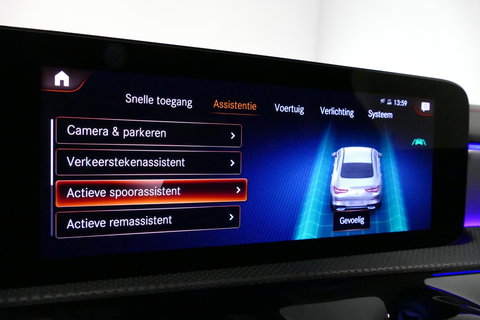 Mercedes-Benz CLA 250 e AMG Line / CLA45 AMG diffuser / Panamericana Grille / Elektr. verstelbare voorstoelen + memory / Multibeam LED / Ambienteverlichting / Apple Carplay - Android Auto / Stoelverwarming /Rondomzichtcamera / Grootlicht assistent / Keyless / Achteruitrijc
