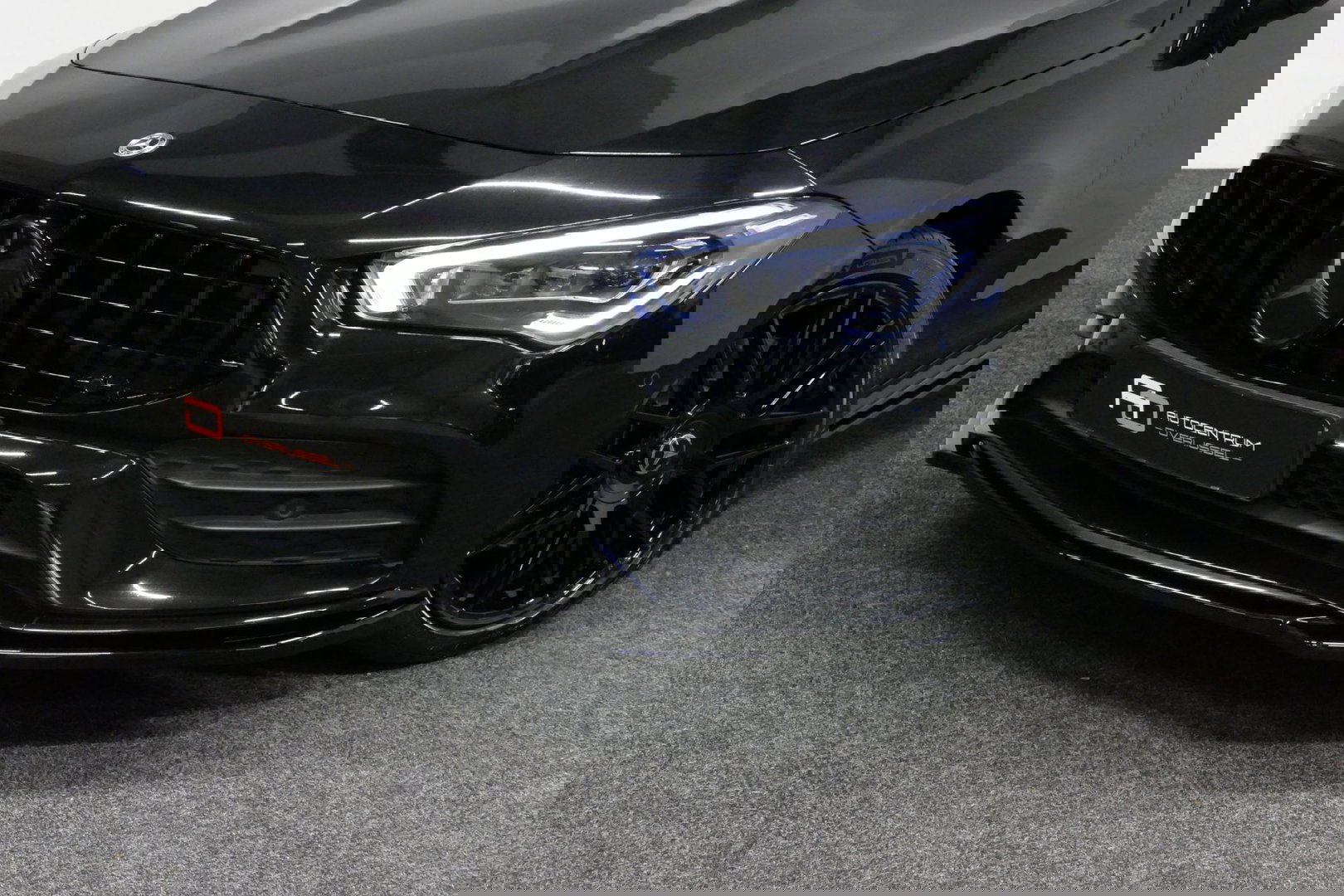 Mercedes-Benz CLA 250 e AMG Line / CLA45 AMG diffuser / Panamericana Grille / Elektr. verstelbare voorstoelen + memory / Multibeam LED / Ambienteverlichting / Apple Carplay - Android Auto / Stoelverwarming /Rondomzichtcamera / Grootlicht assistent / Keyless / Achteruitrijc