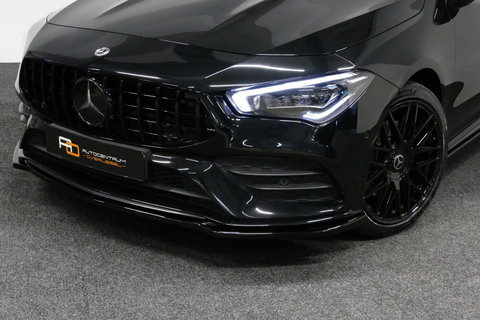 Mercedes-Benz CLA 250 e AMG Line / CLA45 AMG diffuser / Panamericana Grille / Elektr. verstelbare voorstoelen + memory / Multibeam LED / Ambienteverlichting / Apple Carplay - Android Auto / Stoelverwarming /Rondomzichtcamera / Grootlicht assistent / Keyless / Achteruitrijc