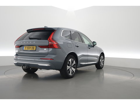 Volvo XC60 2.0 T6 Plug-in hybrid AWD Plus Bright | Pano-dak | Trekhaak | H&K Audio | ACC | Stoel + stuurverw. |