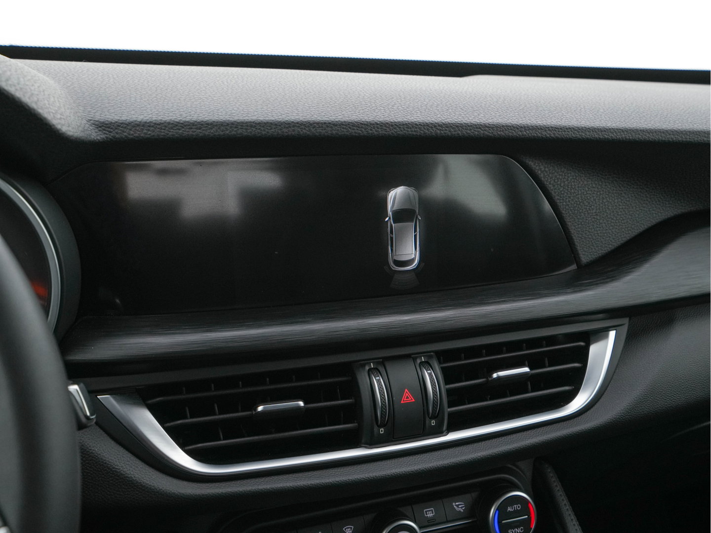 Alfa Romeo Stelvio 2.2d Super Aut. *LEATHER-FABRIC | BI-XENON | DAB+ | NAVI-FULLMAP | COMFORT-SEATS | ECC | CRUISE | PDC | 18"ALU*