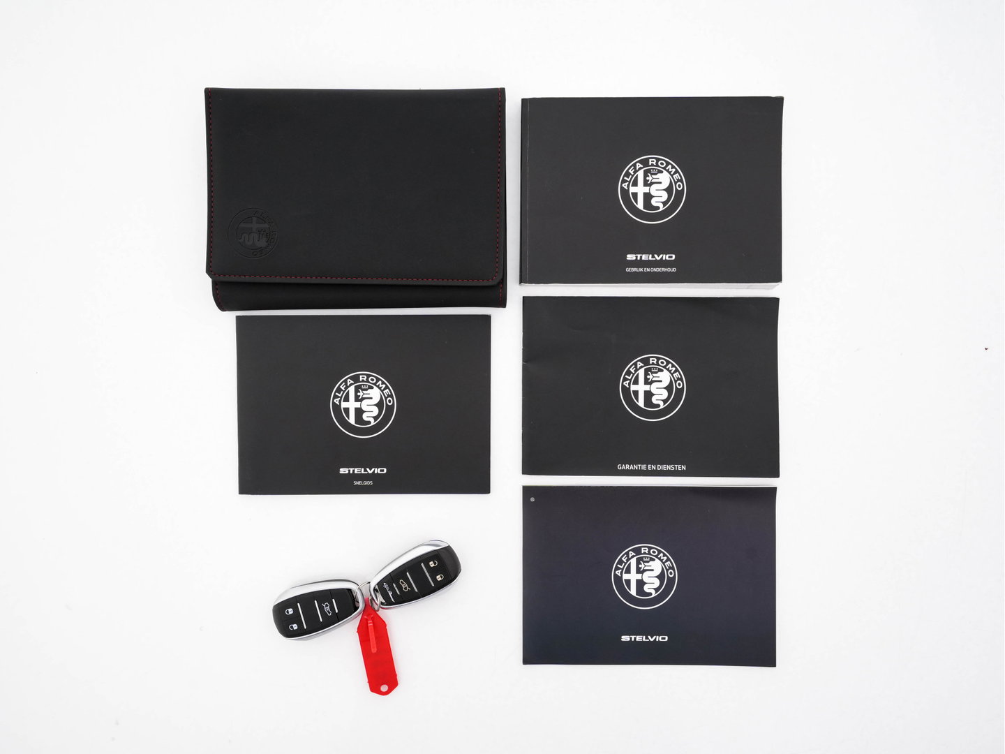 Alfa Romeo Stelvio 2.2d Super Aut. *LEATHER-FABRIC | BI-XENON | DAB+ | NAVI-FULLMAP | COMFORT-SEATS | ECC | CRUISE | PDC | 18"ALU*