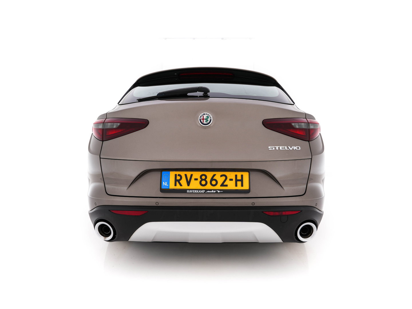 Alfa Romeo Stelvio 2.2d Super Aut. *LEATHER-FABRIC | BI-XENON | DAB+ | NAVI-FULLMAP | COMFORT-SEATS | ECC | CRUISE | PDC | 18"ALU*