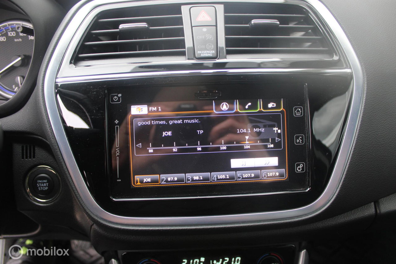 Suzuki S-Cross
