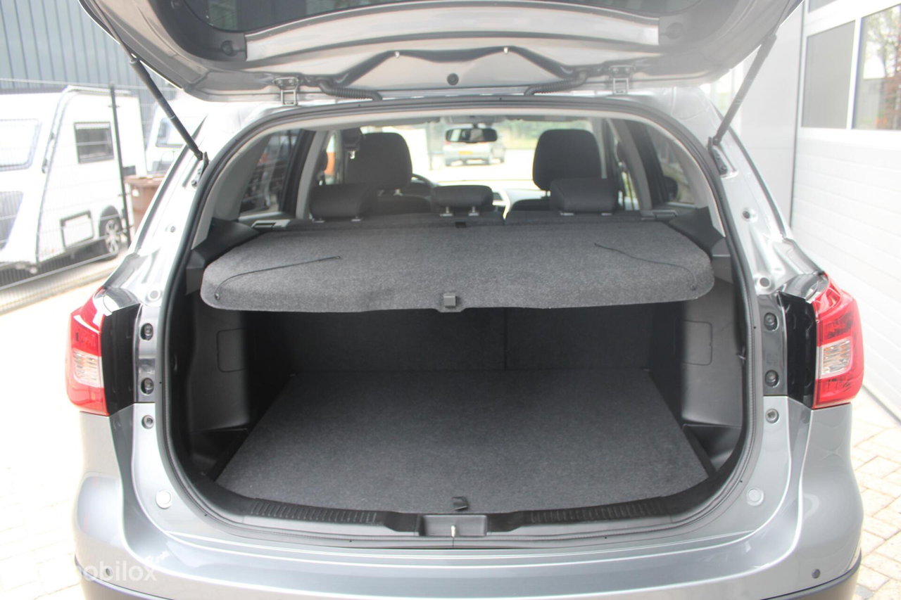 Suzuki S-Cross