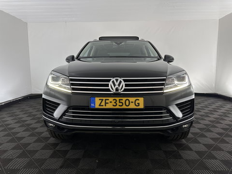 Volkswagen Touareg 3.0 TDI Aut. *PANO | ADAPTIVE-CRUISE | LEATHER | XENON | TOP-VIEW | BLINDSPOT | DYNAUDIO | AIR-SUSPENSION | NAVI-FULLMAP | PRIVACY-GLASS | SHIFT-PADDLES | ECC | PDC | 20''ALU | TOWBAR*