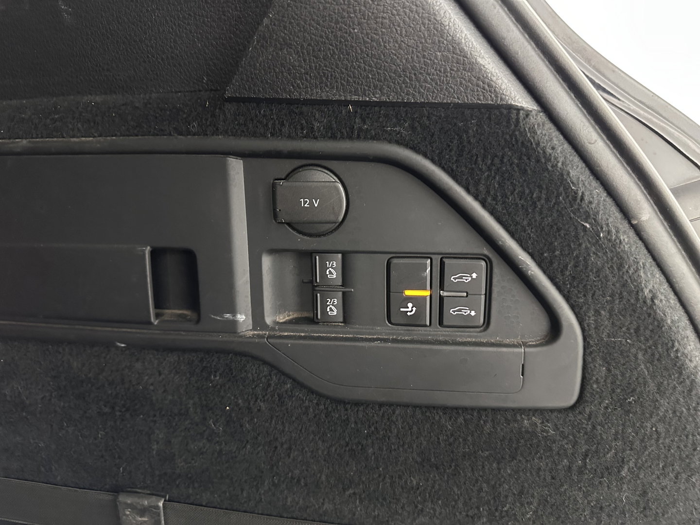 Volkswagen Touareg 3.0 TDI Aut. *PANO | ADAPTIVE-CRUISE | LEATHER | XENON | TOP-VIEW | BLINDSPOT | DYNAUDIO | AIR-SUSPENSION | NAVI-FULLMAP | PRIVACY-GLASS | SHIFT-PADDLES | ECC | PDC | 20''ALU | TOWBAR*