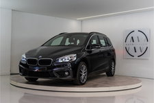 BMW 2 Serie - Gran Tourer 218i Luxury 7 persoons 136PK | Trekhaak | Navi | AC | Stoelverw. | PDC