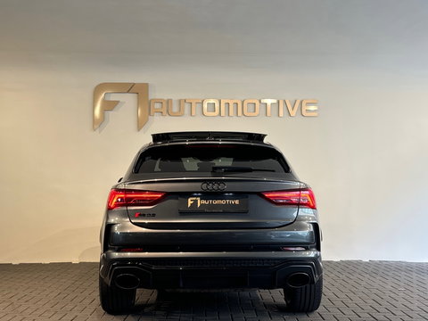 Audi RSQ3 Sportback 2.5 TFSI Pano|Memory|B&O|Trekhaak|Sfeer
