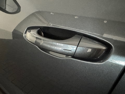 Audi RSQ3 Sportback 2.5 TFSI Pano|Memory|B&O|Trekhaak|Sfeer