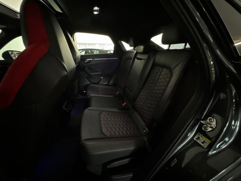 Audi RSQ3 Sportback 2.5 TFSI Pano|Memory|B&O|Trekhaak|Sfeer