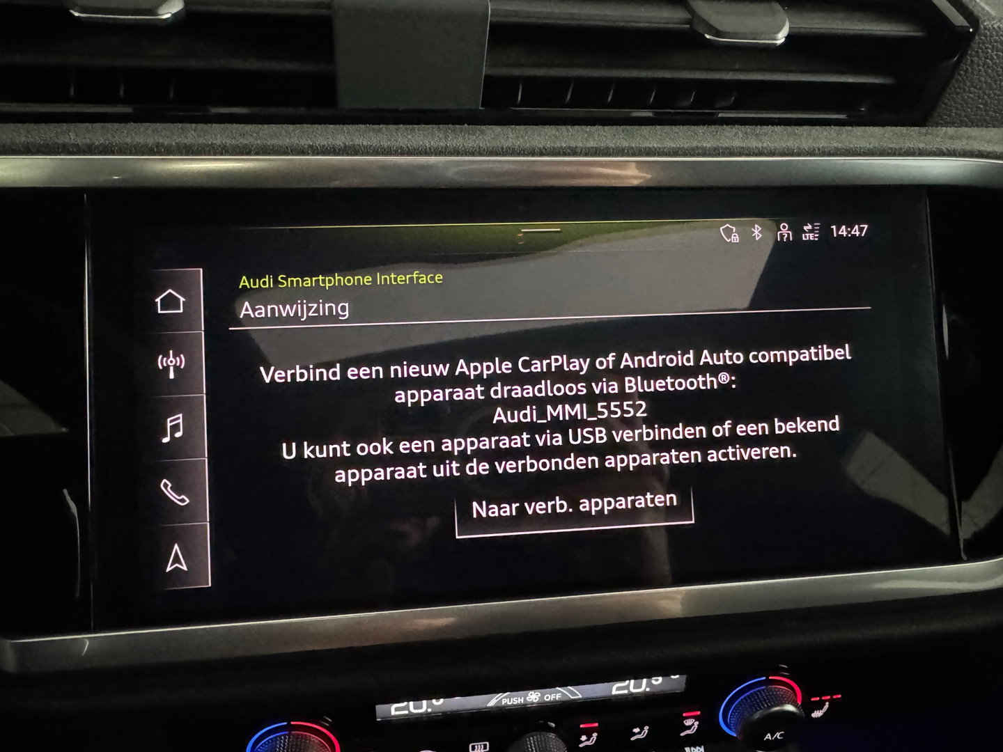 Audi RSQ3 Sportback 2.5 TFSI Pano|Memory|B&O|Trekhaak|Sfeer