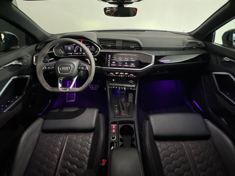 Audi RSQ3 Sportback 2.5 TFSI Pano|Memory|B&O|Trekhaak|Sfeer