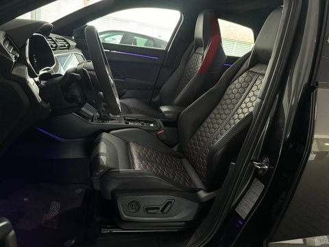 Audi RSQ3 Sportback 2.5 TFSI Pano|Memory|B&O|Trekhaak|Sfeer