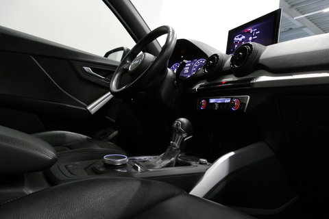 Audi Q2 2.0 TFSI quattro Sport Edition #1 / S line / Panoramadak / Carbon-pakket Audi Exclusive / Apple Carplay - Android Auto / Stoelverwarming / Full LED / Audi Sound System / Keyless / 19'' LMV / Adaptive Cruise Control / Navigatie / PDC / Grootlichtassistent